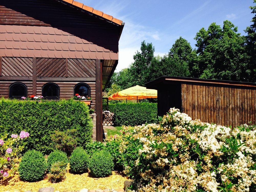 Hotel & Restaurant Zur Spreewaelderin Golssen Exterior photo